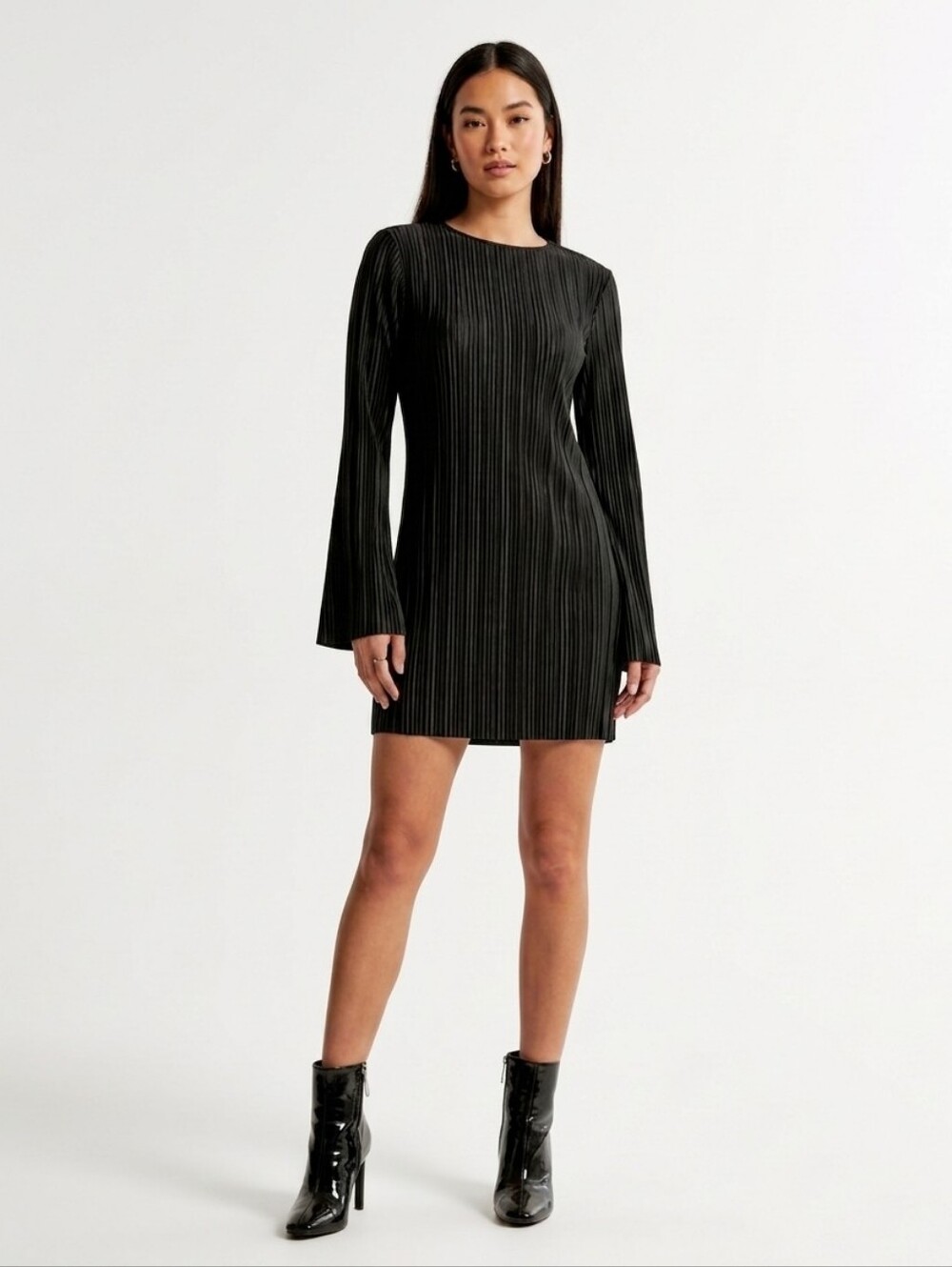 NEW Chic Black Plissé Long Angel Sleeve Mini Dress Size 4/6